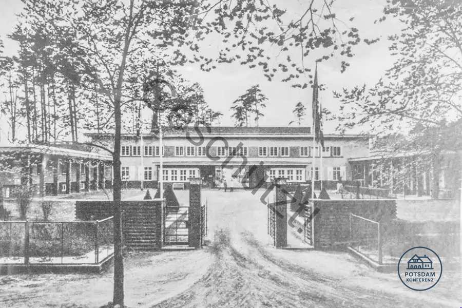 Pressecamp in Zehlendorf - Eine Spurensuche 3